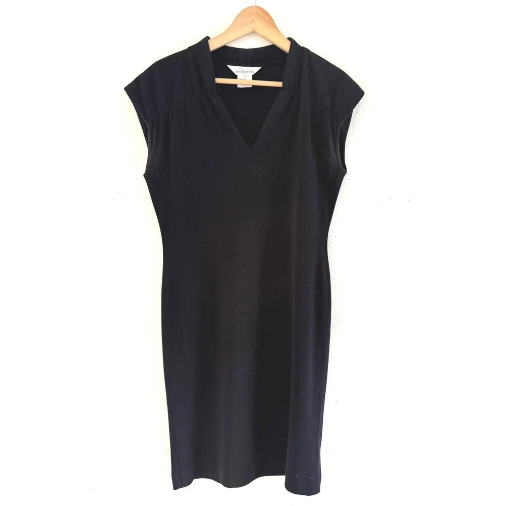 Misook Black Knit Sheath Dress Womens Small V-Neck Sleeveless Cap Sleeve Acrylic